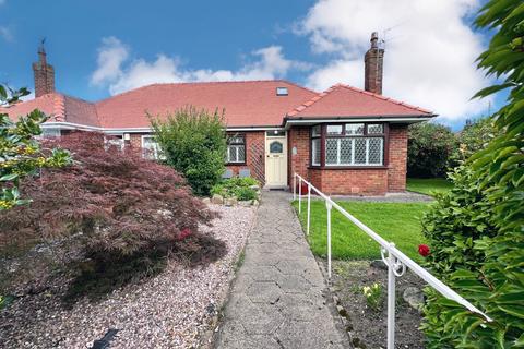 2 bedroom bungalow for sale, West Drive, Thornton FY5