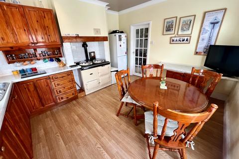 2 bedroom bungalow for sale, West Drive, Thornton FY5
