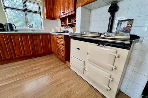 2 bedroom bungalow for sale, West Drive, Thornton FY5