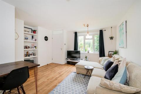 6 Mapleton Road, London, E4 6XL