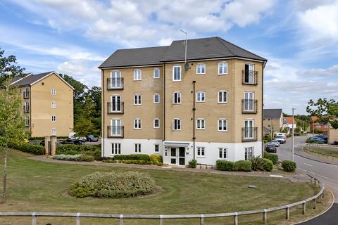 2 bedroom flat for sale, Camellia House, Chigwell IG7