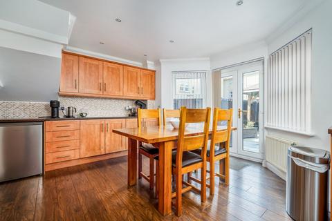 9 Cavendish Mews, Drighlington, Bradford, BD11 1DD