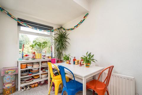 3 bedroom flat for sale, Waldegrave Road, Teddington TW11