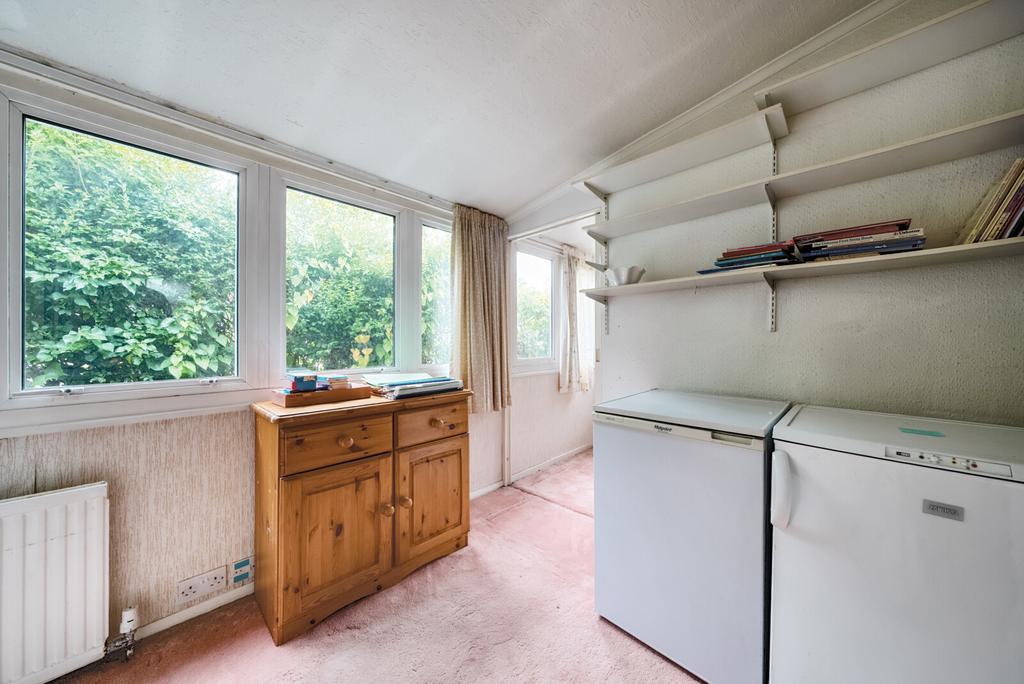 1336074-11-6894e5...