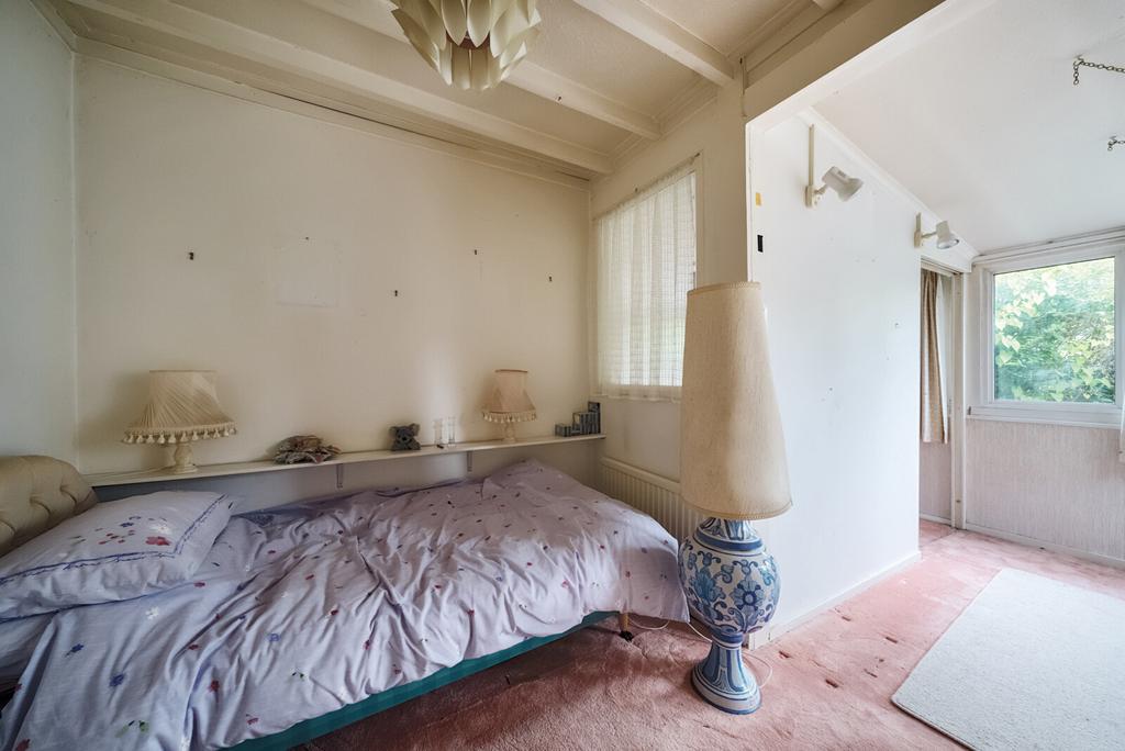 1336074-12-6894e5...