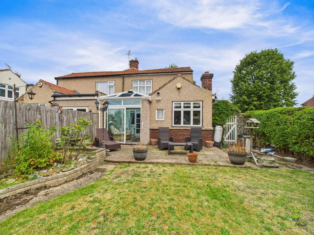 Presented by Robert at Ewe Move Bexleyheath and Dar