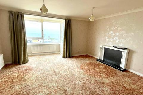 2 bedroom apartment for sale, Nevill Crescent, Llandudno