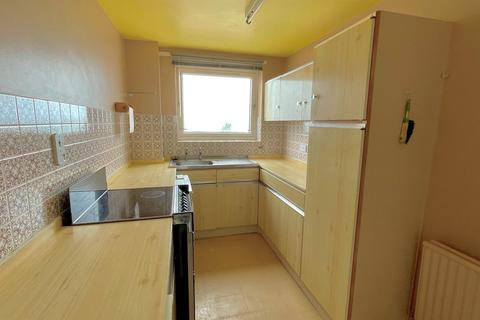 2 bedroom apartment for sale, Nevill Crescent, Llandudno