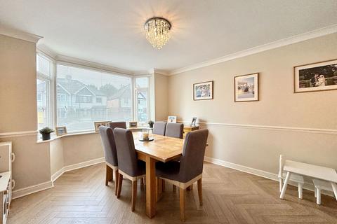 3 bedroom semi-detached house for sale, Sandy Hill Road, Shirley