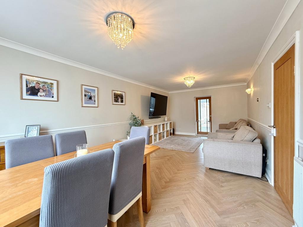 House in Solihull, Shirley - View 3