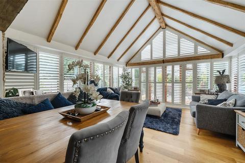 undefined, Lower Stanton St. Quintin, Chippenham