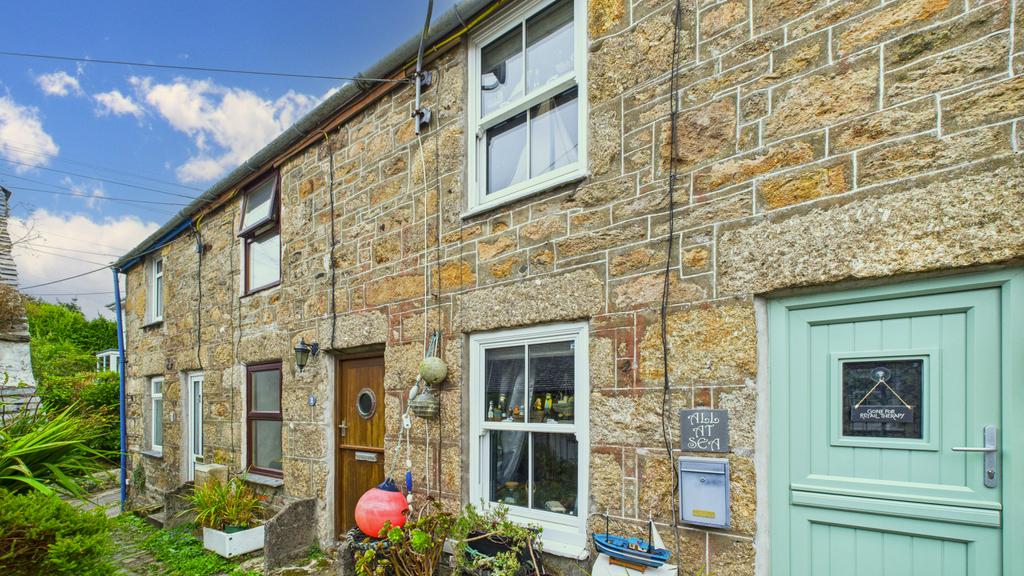 1 Bedroom Mid Terraced House for Sale