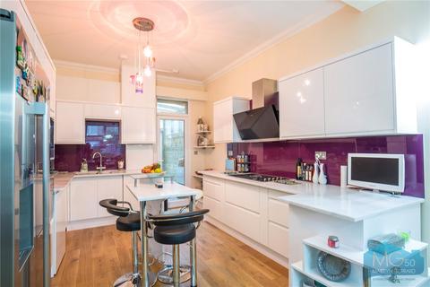8 Clifton Road, London, N3 2AR