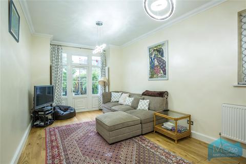8 Clifton Road, London, N3 2AR