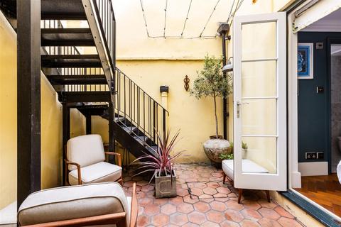 2 bedroom apartment for sale, Brunswick Terrace, Hove
