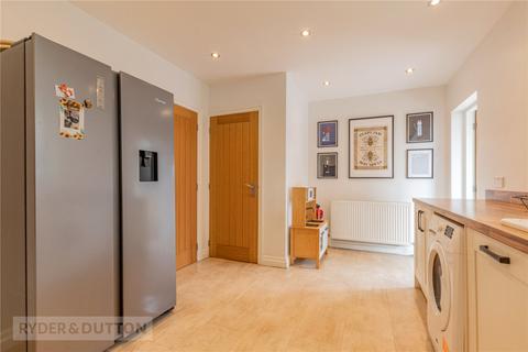 22 Walkers Lane, Springhead, Oldham, OL4 4QD