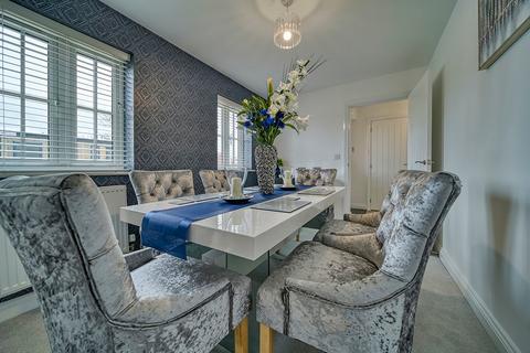 4 bedroom detached house for sale, Selborne Park, Selborne Road, Alton, Hampshire, GU34