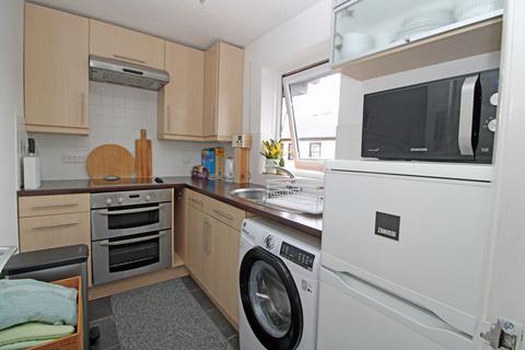 undefined, London Road, Overton RG25