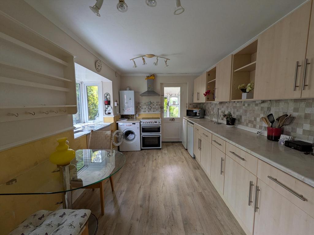 Kitchen 2