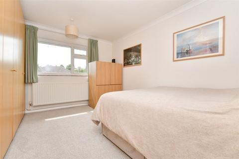 undefined, Cheviot Close, Banstead SM7