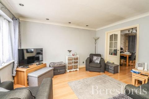 5 bedroom semi-detached house for sale, Clachar Close, Chelmsford, CM2