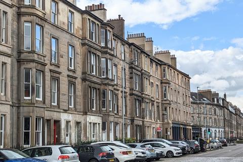 1 bedroom flat to rent, East London Street, Broughton EH7