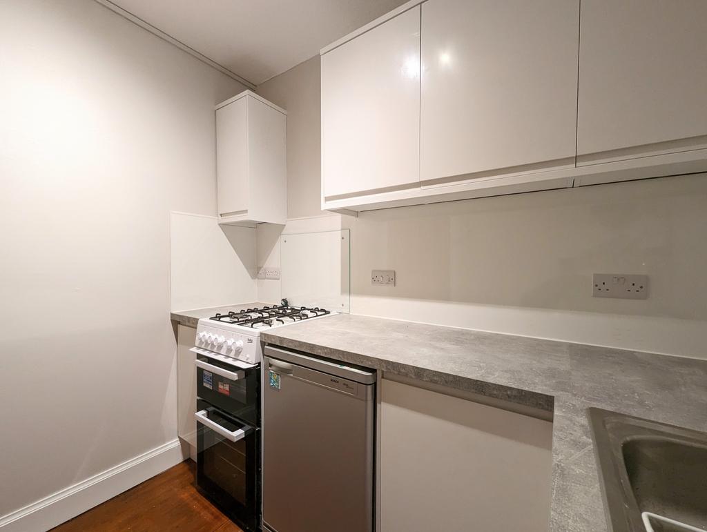Kitchen 2
