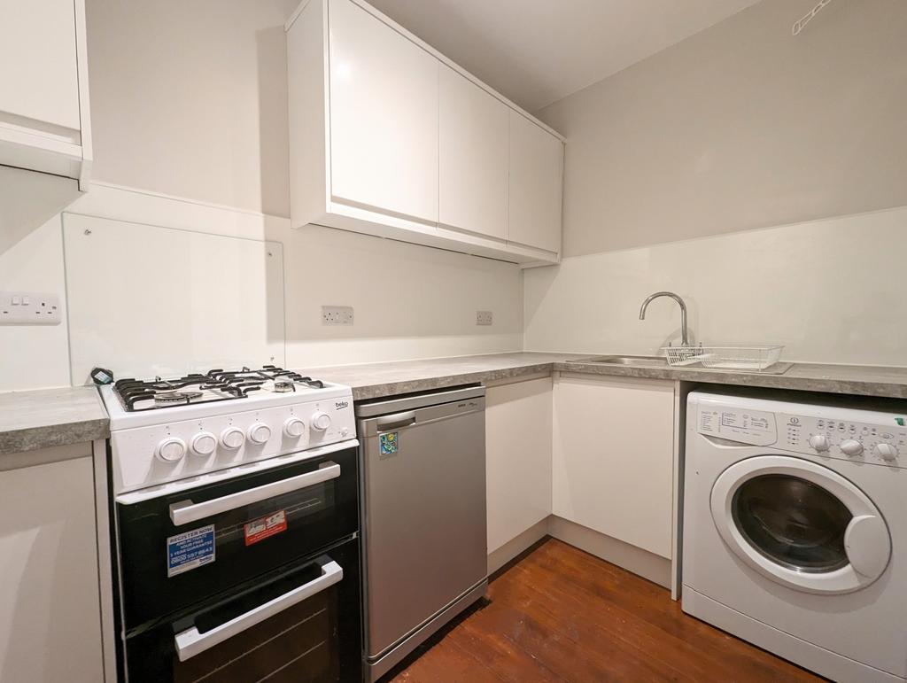 Kitchen 1