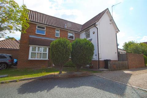 undefined, Bowfell Drive, Basildon SS16