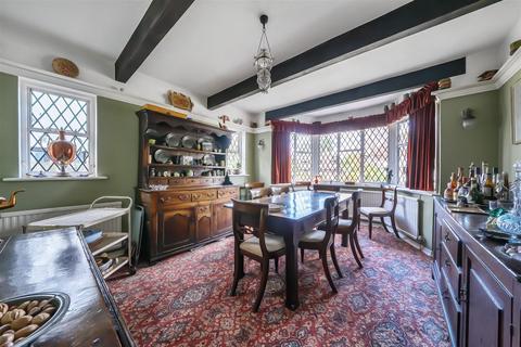 4 bedroom detached house for sale, The Chenies, Petts Wood East