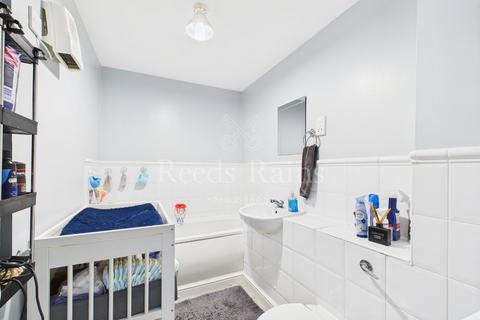 undefined, Dunlop Close, Kent DA1