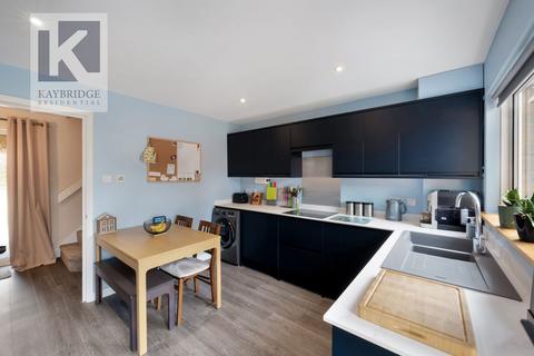 37 Farriers Road, Epsom, KT17 1LP