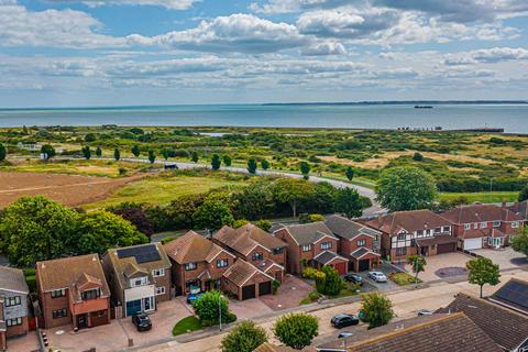 5 bedroom detached house for sale, Admirals Walk, Southend-on-sea, SS3