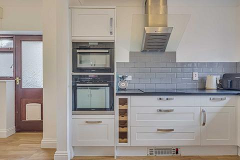 5 bedroom detached house for sale, Admirals Walk, Southend-on-sea, SS3