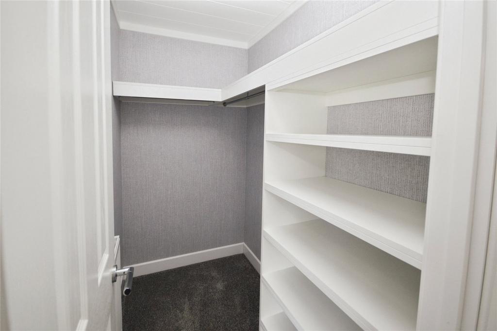 Walk In Wardrobe