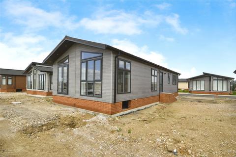 undefined, Shore Drive, Rochester ME3