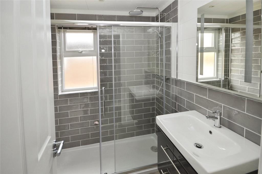 Family Shower Room