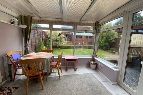 8 Bramble Close, Cradley Heath, B64 5QQ