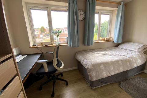 8 Bramble Close, Cradley Heath, B64 5QQ