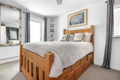 17 Nicholson Park, Bracknell, RG12 9QN