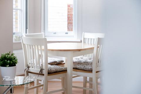1 bedroom apartment for sale, Peel Place, London SE18