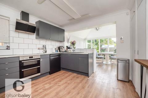 4 bedroom chalet for sale, Salhouse Road, Norwich NR13