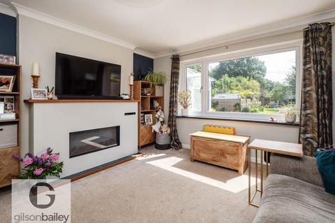 4 bedroom chalet for sale, Salhouse Road, Norwich NR13