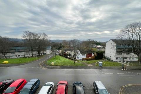 2 bedroom flat for sale, Gloucester Court, Caerleon NP18