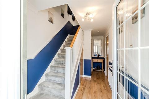 undefined, Pinewood Close, Newcastle Upon Tyne NE3