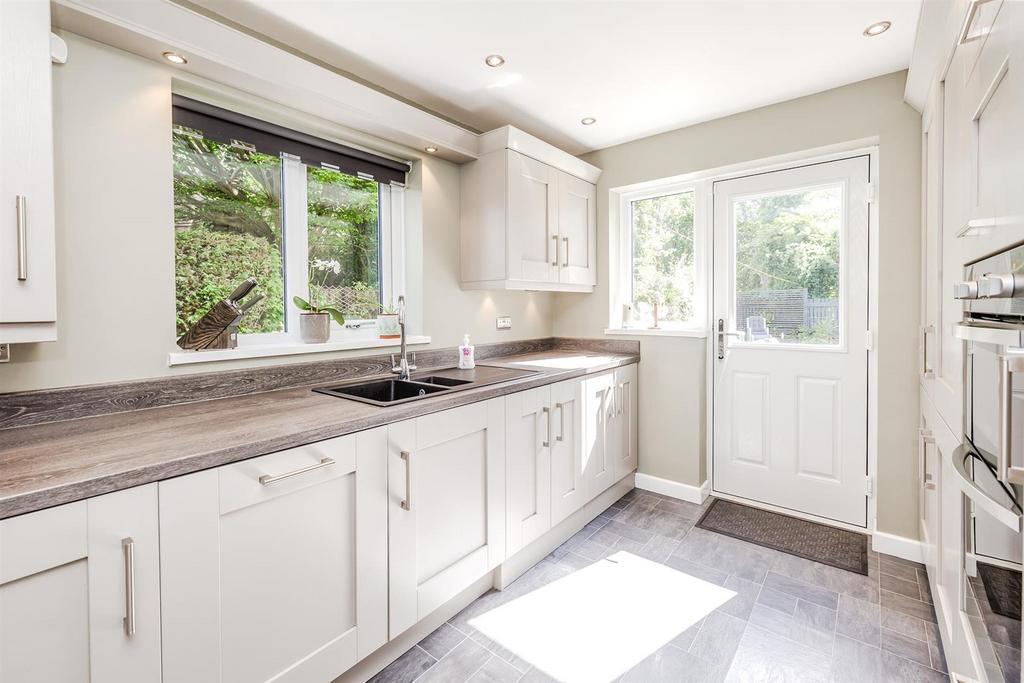 34 Pinewood Close-Kenton Bank Foot-NE32 YB-34.jpg