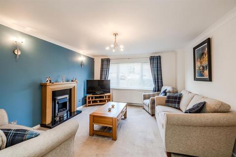 undefined, Pinewood Close, Newcastle Upon Tyne NE3