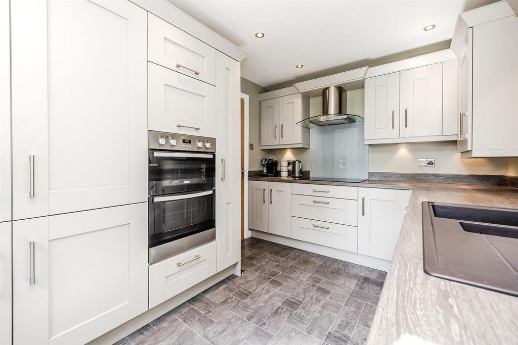 34 Pinewood Close-Kenton Bank Foot-NE32 YB-38.jpg