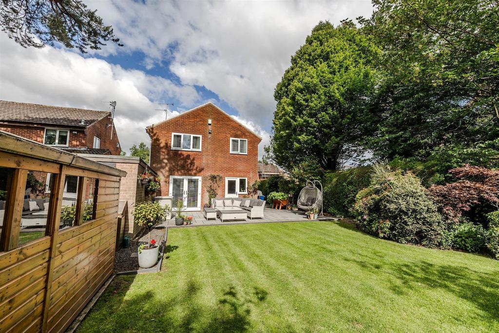 34 Pinewood Close-Kenton Bank Foot-NE32 YB-5.jpg