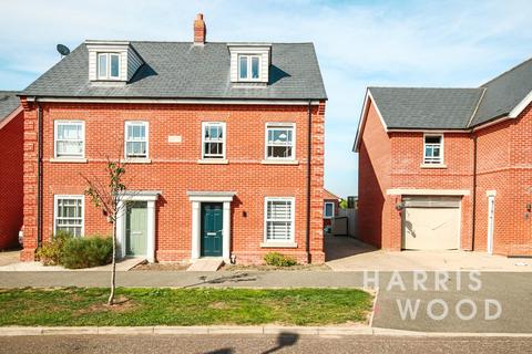 4 bedroom semi-detached house for sale, Lilianna Road, Chesterwell, CO4
